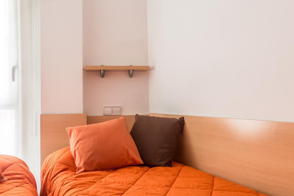 Apartament Navas 2 *